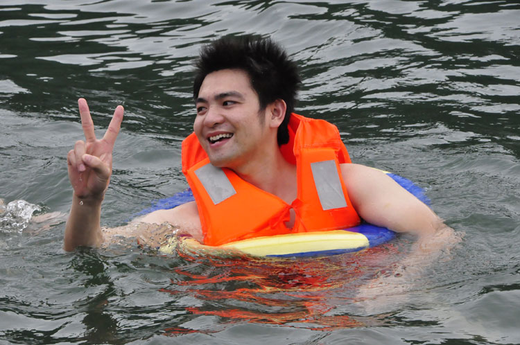 ��Ӿ-�M�ƙCе-��ˮ��