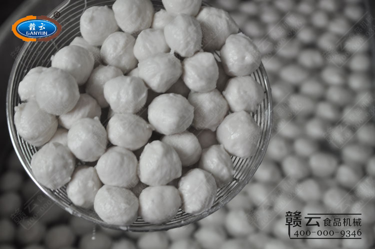 定型熟化好的肉丸